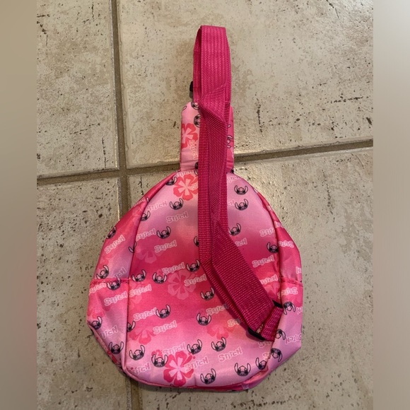 NEW Lilo & Stitch Mini Coin Pouch - Picture 2 of 8